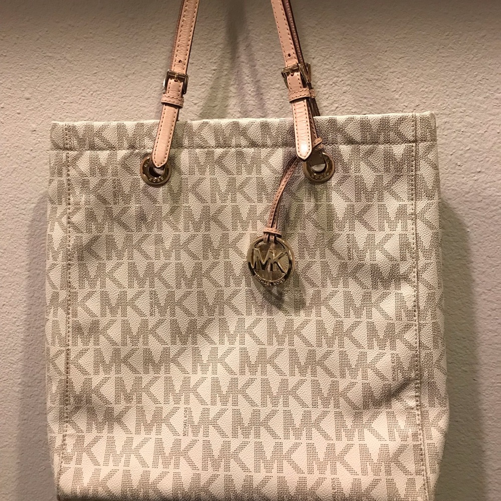 Michael Kors Vanilla Jet Set North South Tote